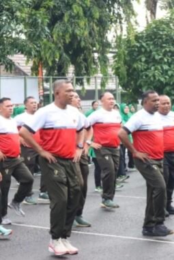 Danrem 051/Wkt Olahraga Bersama Anggota Kodim 0504/Jakarta Selatan