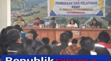Bupati Buka Pembinaan dan Pelatihan KDMP di Humbang Hasundutan .
