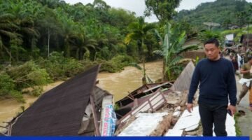 Bupati Tinjau Bencana Alam Longsor di Humbang Hasundutan .