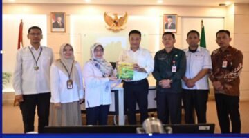 Peringkat I  Nasional, Kementan Berikan Piagam Penghargaan Kepada Bupati Humbahas.