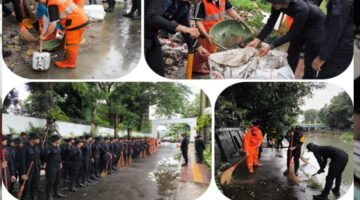 Brimob Metro Jaya Turun Bersihkan Bantaran Kali di Senen