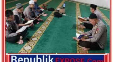 Polri Isi Ramadan dengan Tadarus Al-Qur’an, Personel Batalyon A Pelopor Gelar Kegiatan di Kwitang