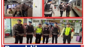 Brimob Polda Metro Jaya Jaga Arus Mudik di Stasiun Pasar Senen, Puluhan Ribu Penumpang Berangkat-Tiba Aman