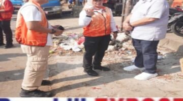 Jelang Musim Hujan, Pemkot Jakbar Intensifkan Pembersihan Saluran di Kawasan Pasar Jembatan Lima