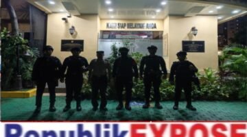 Patroli Brimob Unit Gegana Polda Metro Jaya Dini Hari di Jakarta Barat, Wilayah Tetap Kondusif