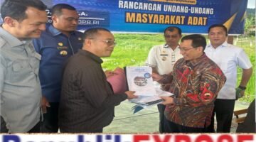 Pemerintah Daerah Humbahas Hadiri Kunjungan Kerja Baleg DPR RI Martin Manurung di Toba.  Bahas RUU Masyarakat Hukum Adat