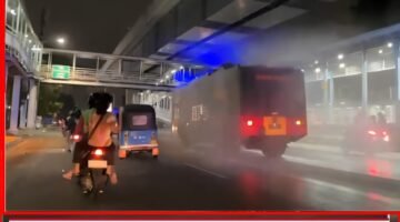 Batalyon B Pelopor Brimob Metro Jaya Semprot Jalanan Antisipasi Abu Anak Krakatau di Cipinang-Pulogadung