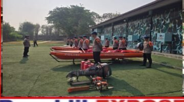 Batalyon D Pelopor Brimob Metro Jaya Gelar Apel dan Cek Peralatan SAR