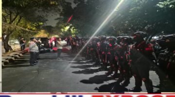 Brimob Polda Metro Jaya Amankan 7 Pemuda Di Cengkareng