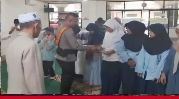 Brimob Polda Metro Jaya Hadirkan Kepedulian Lewat Santunan Anak Yatim